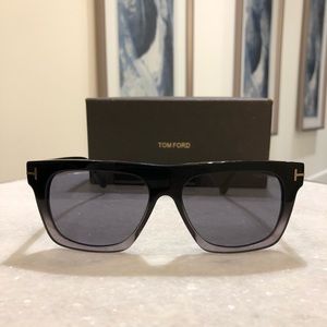 💯Authentic Tom Ford Enrico Sunglasses
